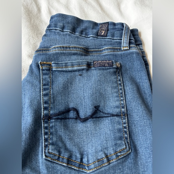 7 For All Mankind Kimmie Straight Leg Jeans - Picture 5 of 9